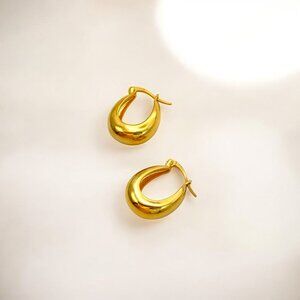 Gold Puffy Hoops - Paris
